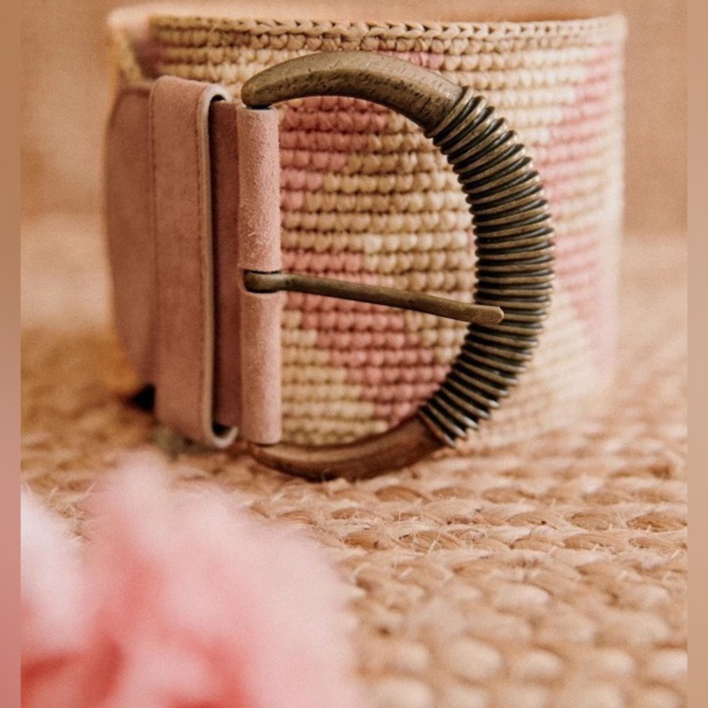 Sezane NWT Carlie Belt. 80 CM